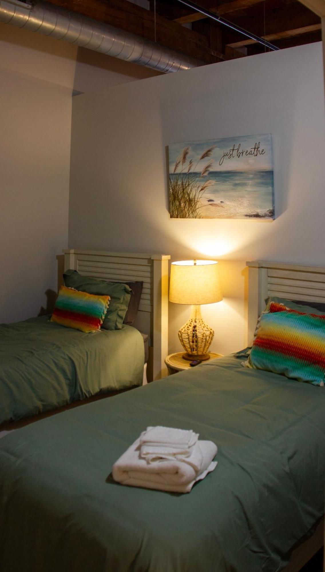 Luxery Stay Chicago - Themed Units! Close To Downtown, Mccormick Place & Wintrust Arena Eksteriør bilde