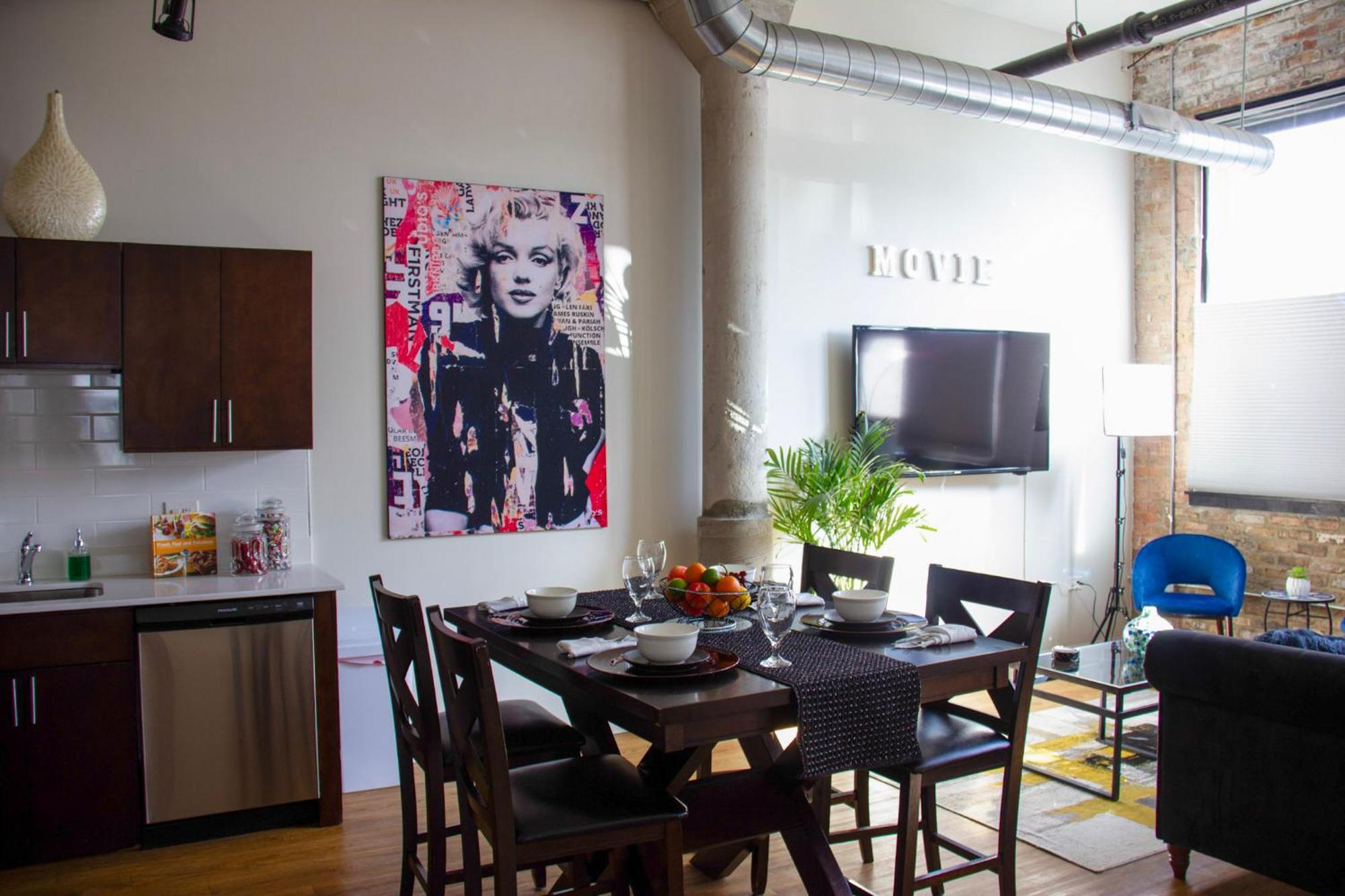 Luxery Stay Chicago - Themed Units! Close To Downtown, Mccormick Place & Wintrust Arena Eksteriør bilde